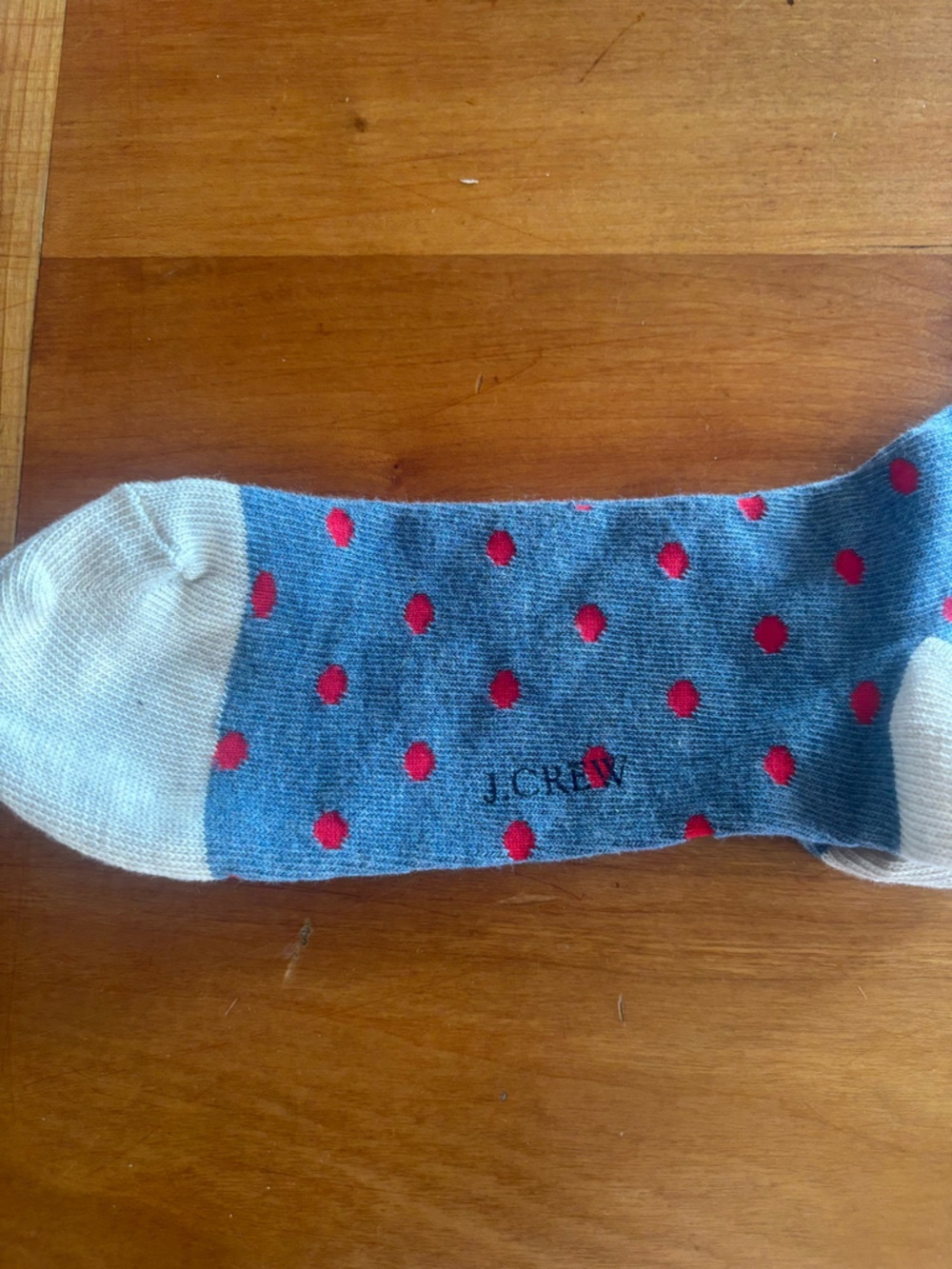 NWT JCREW Men’s Lightweight Blue and Cream W Red Dots Socks - Picture 6 of 6